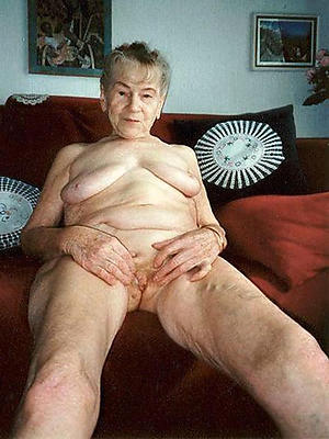 sex galleries of big pussy granny