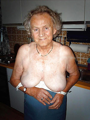 very old hairy women posing nude