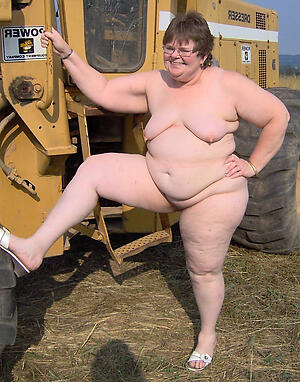 photoshooting in ancient chubby granny lay bare