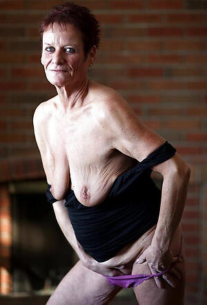 scanty saggy granny jugs porn pics