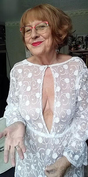 older women cougar love posing revealed