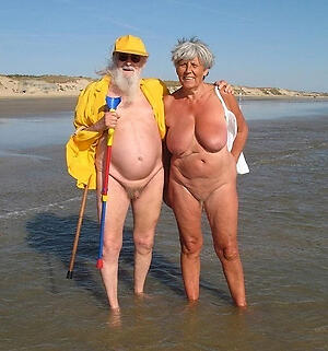 a granny at littoral shows us her titillating naked body