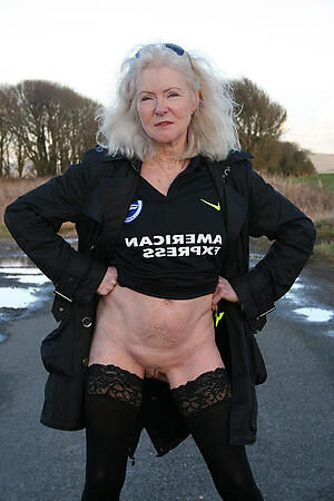 photoshooting forth beautiful granny porn