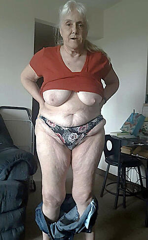 photoshooting with uncompromisingly age-old granny porn