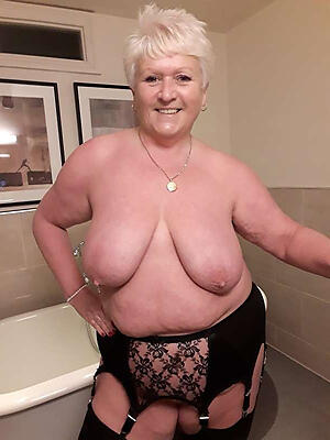 bald amateur senior women porn