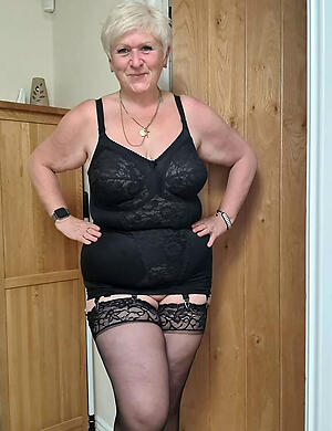 sexy horny granny in skivvies publish